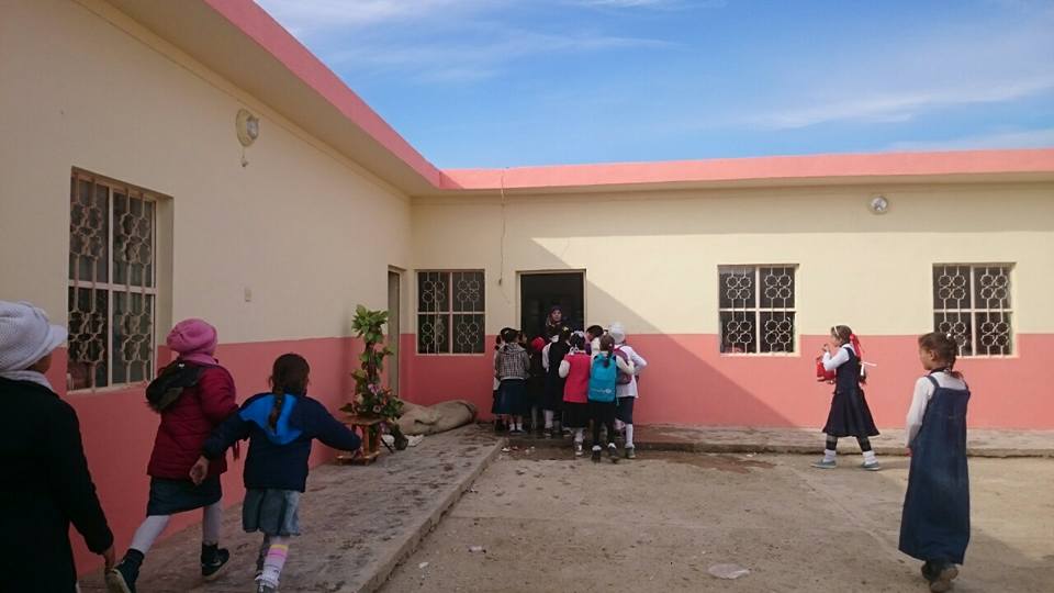 Emergency education assistance in Anbar